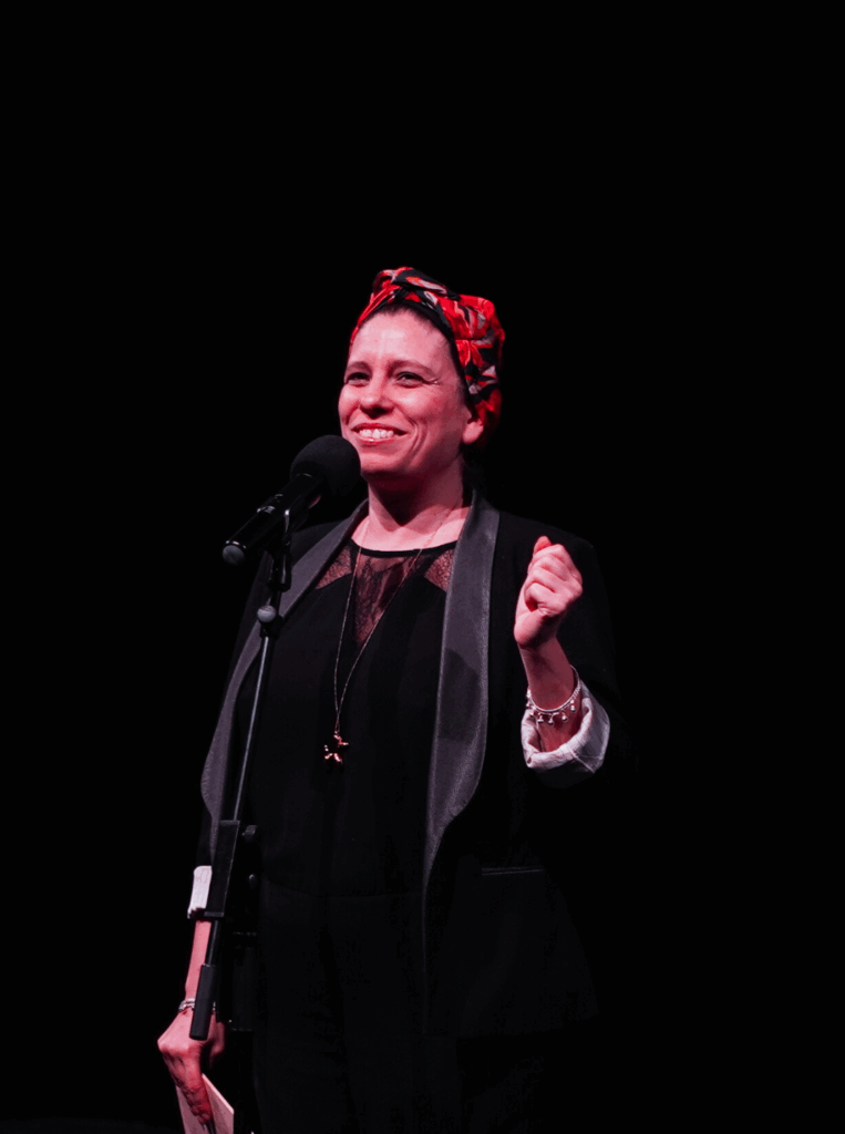 Animatrice Laurence Meleo presente les storytellers le 12 mars 2025 au théâtre La Vista à Montpellier