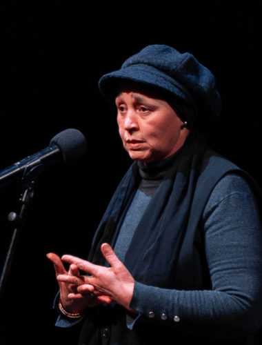 zahra-faez-raconte-histoire-attente-12-mars-2025-au-theatre-lavista-montpellier